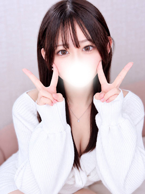 三日月ゆあ