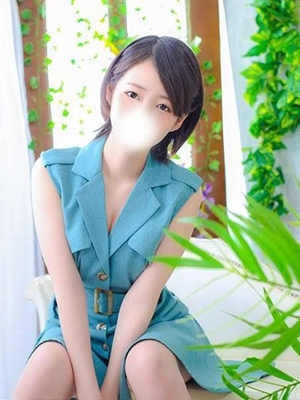ヒトミ