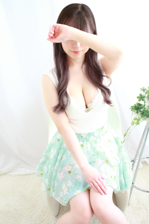 花菱まりな