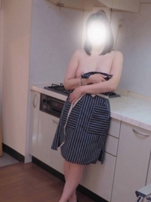 岡田まひろ
