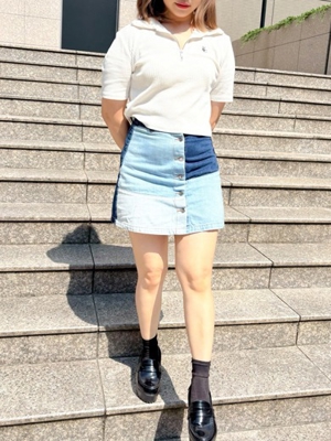 手嶋みれい