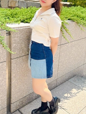 手嶋みれい