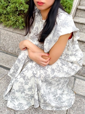 七瀬あおい