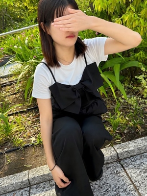 桜羽あいな