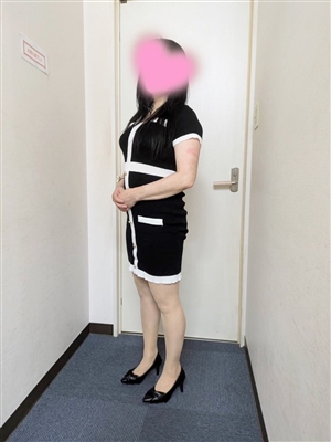 小栗かすみ