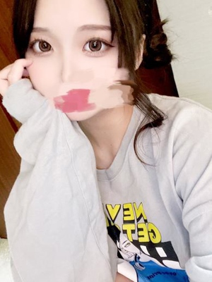 マユ