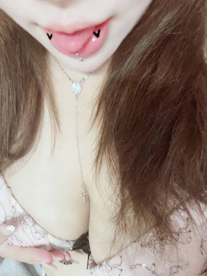 美波ゆめ