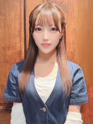 ぴあの【密着大好き清楚美女】