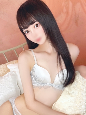 せいら【アイドル級極カワ美女】
