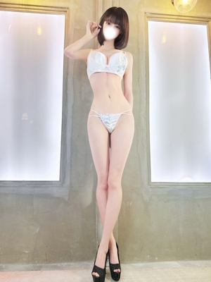 もち【元坂道研究生G乳美少女】