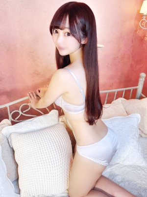 まろん【秋〇康PDアイドル】