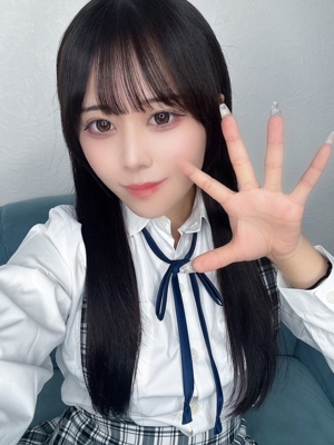 さり【全身敏感潮吹き美女】