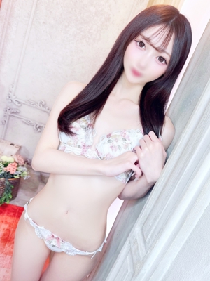 むぎ【パイパン色白北海道美女】