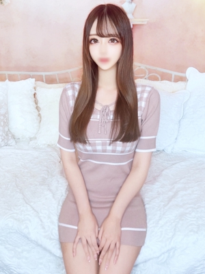 ゆいな【魅惑のGカップ美女】