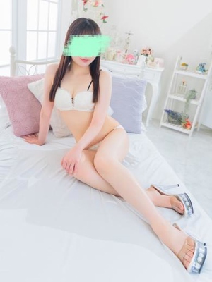 月ノ江 みお