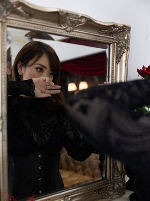 椿奈々女王様