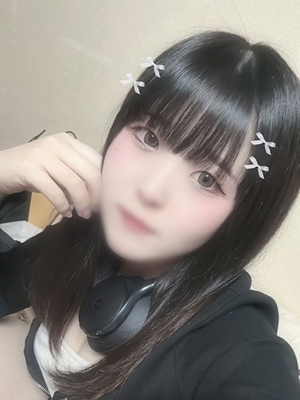 しの♡期待を超える美乳ロリ美少女♡