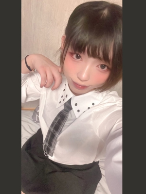 七瀬すず