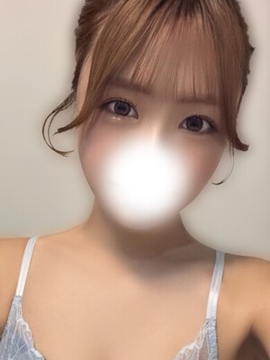 黒石あくあ