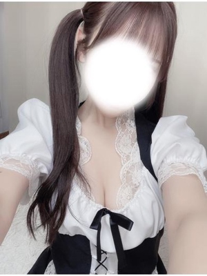 華乃くるみ