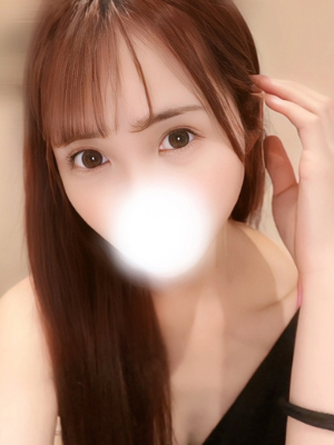 美波すみれ