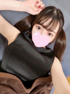 須藤あやみ