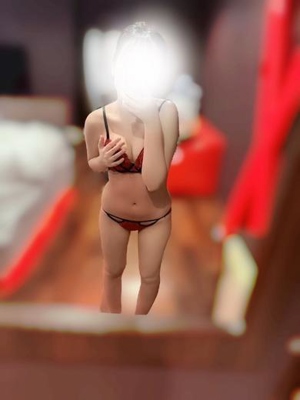 津城みゆな