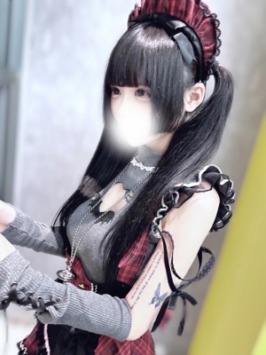 天羽めろ