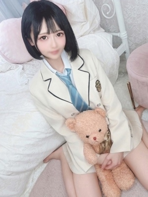 るいな
