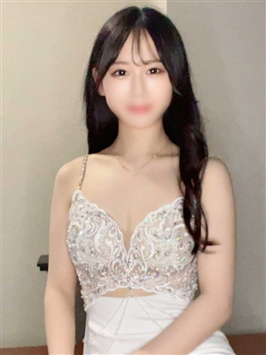 双葉　えま