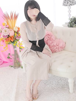 岡田　由美