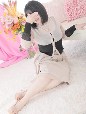 岡田　由美