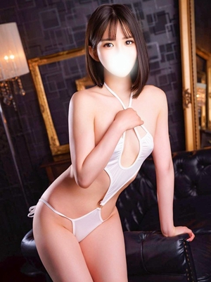 夏目ひかる