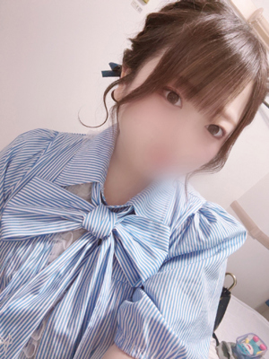 かのん【色白もち肌♪】