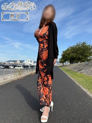 新人 琴葉(ことは)