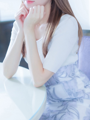 新人・真希(まき)