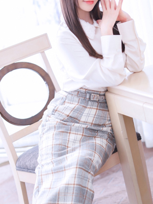 新人・瀬里奈(せりな)