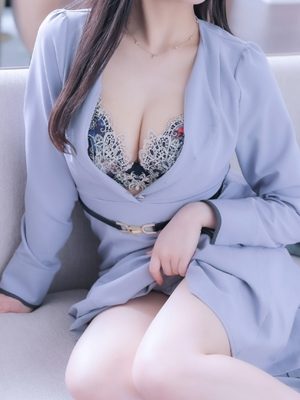 新人・映美里(えみり)