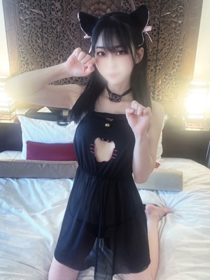 あやな