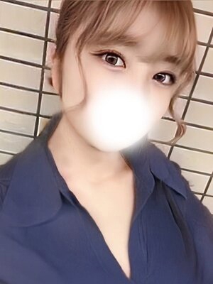 由美きさな