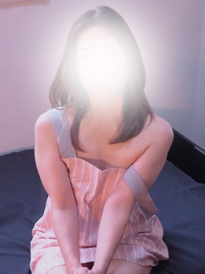 相川なな