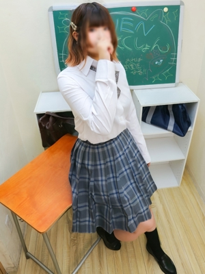 ゆりな