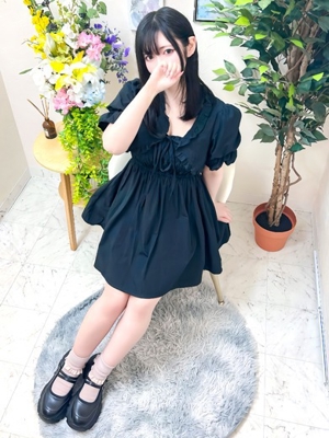 みいな