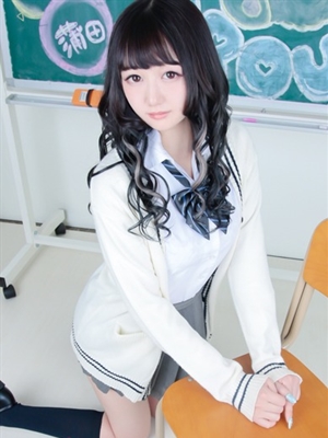 あきら