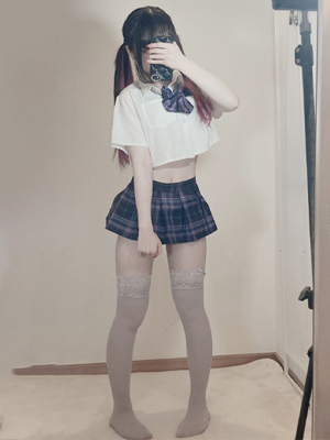 なの